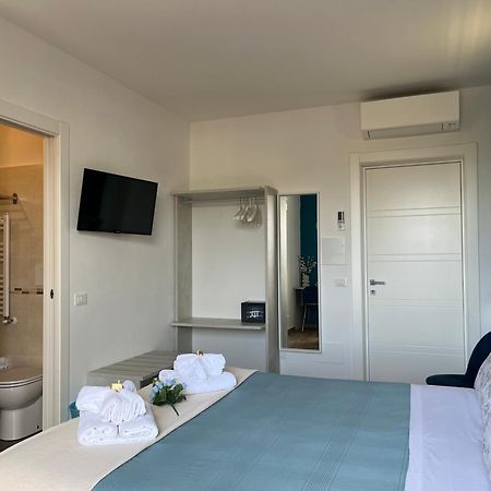 Porta Alla Croce Guest House Florence Exterior photo