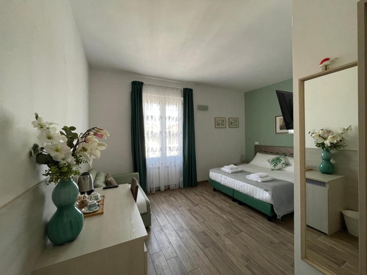 Porta Alla Croce Guest House Florence Exterior photo