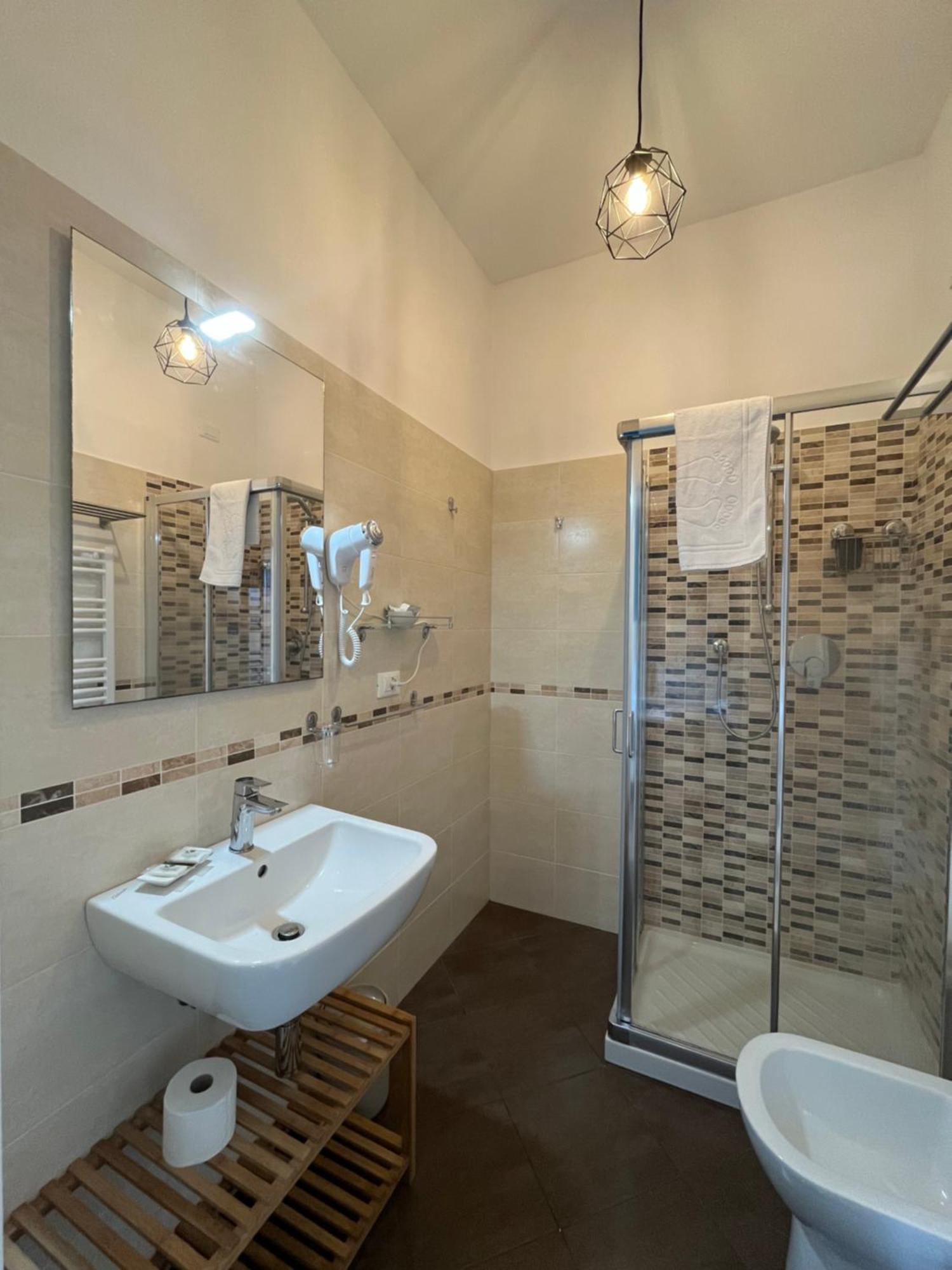 Porta Alla Croce Guest House Florence Room photo