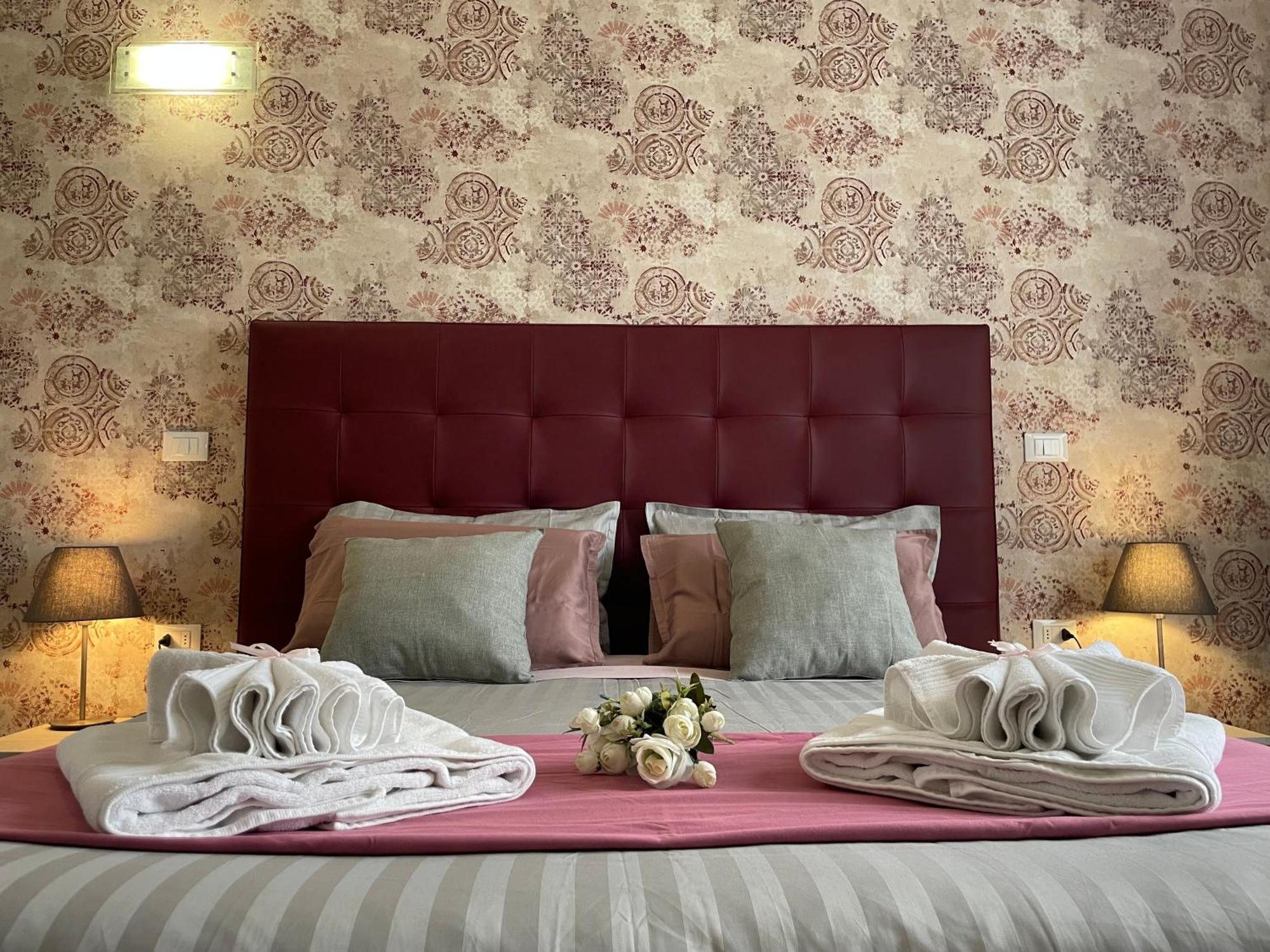 Porta Alla Croce Guest House Florence Exterior photo